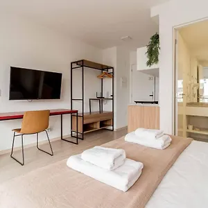  Apartamento Bhomy Liberdade - Com Varanda Privativa Lib410a